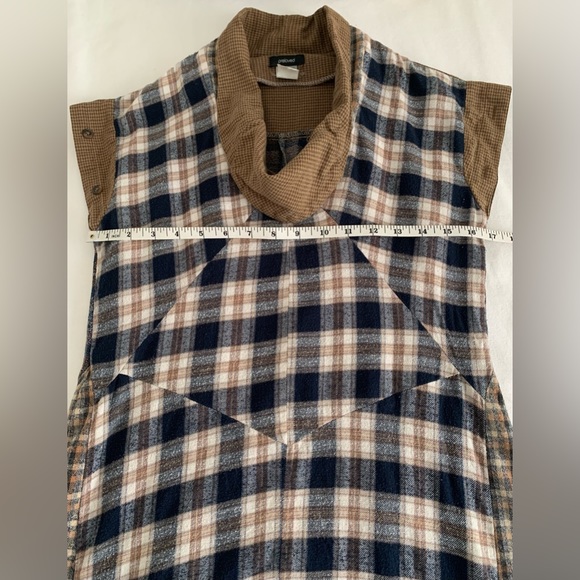🇨🇦Upcycled Plaid Flannel cowl-neck tunic dress - Picture 8 of 12